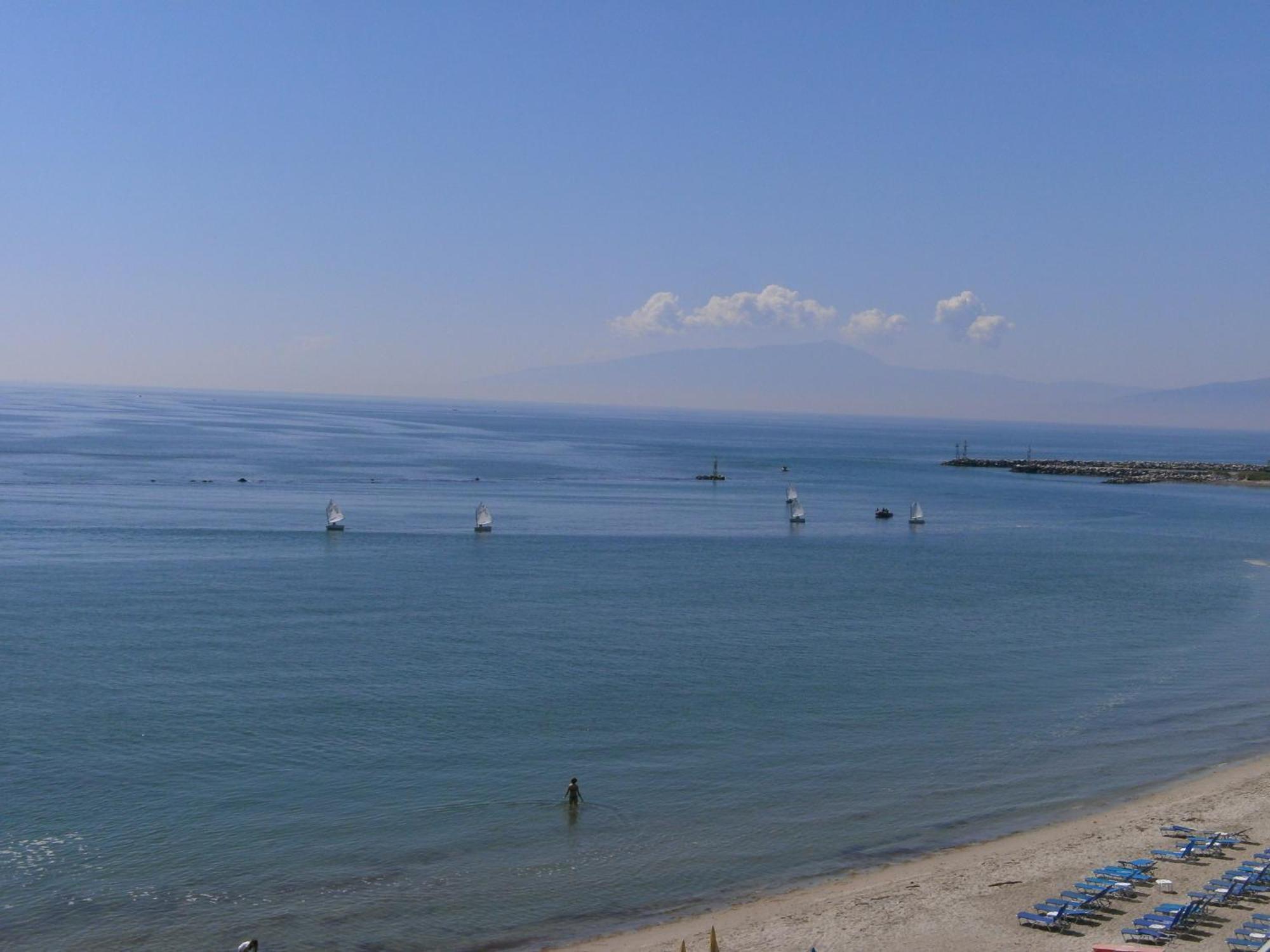 Kymata Hotel Paralia Katerinis Ruang foto